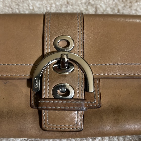 Women’s coach wallet - Picture 3 of 16
